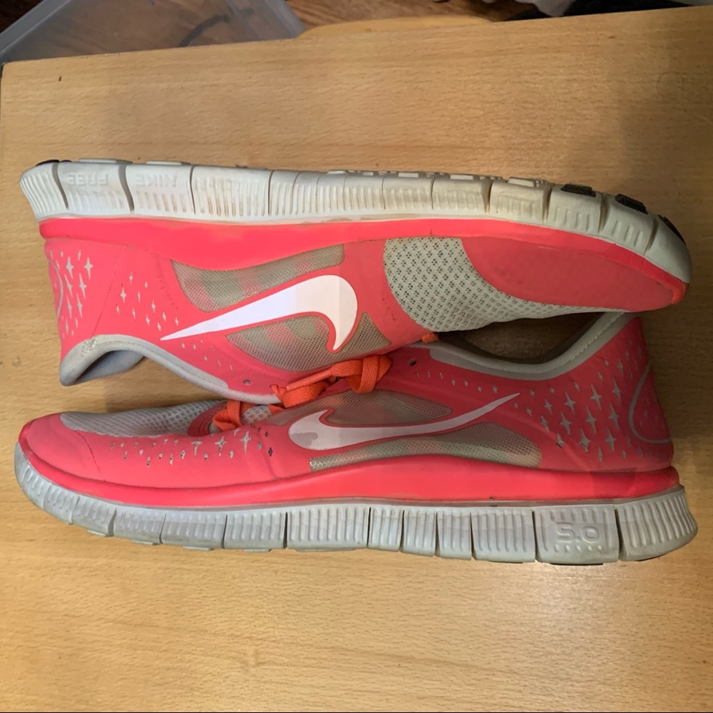 Nike ID Free Run Neon Pink Sneakers Size 12 - Picture 6 of 7